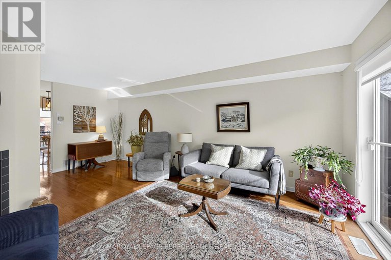 29102849/9-panorama-private/ottawa-west/ottawa/ontario/K1Y4X1_9