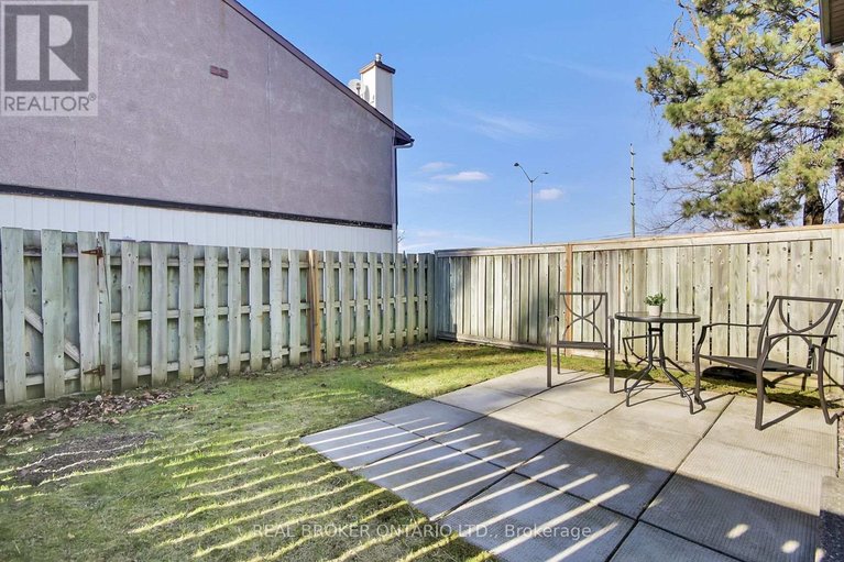 29664920/65-88-clarkson-crescent/katimavik/ottawa/ontario/K2L3E2_15