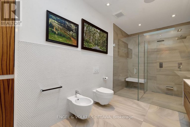 29539469/608-byron-avenue/mckellarhighland/ottawa/ontario/K2A0E5_34