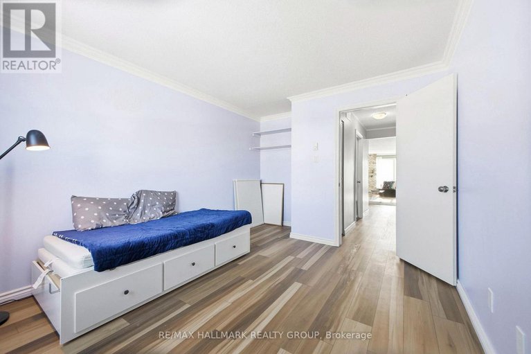 29368806/d-39-stonehaven-drive/bridlewood/ottawa/ontario/K2M1E3_29