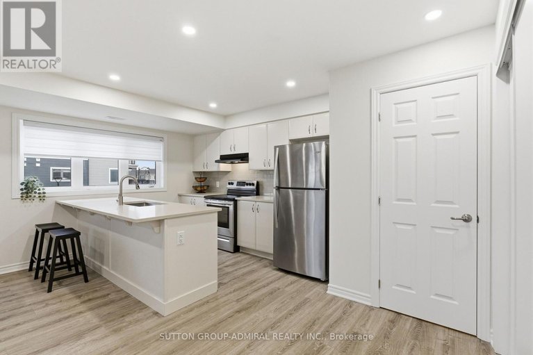 29470699/903-nautilus-private/emerald-meadowstrailwest/ottawa/ontario/K2V0S5_8