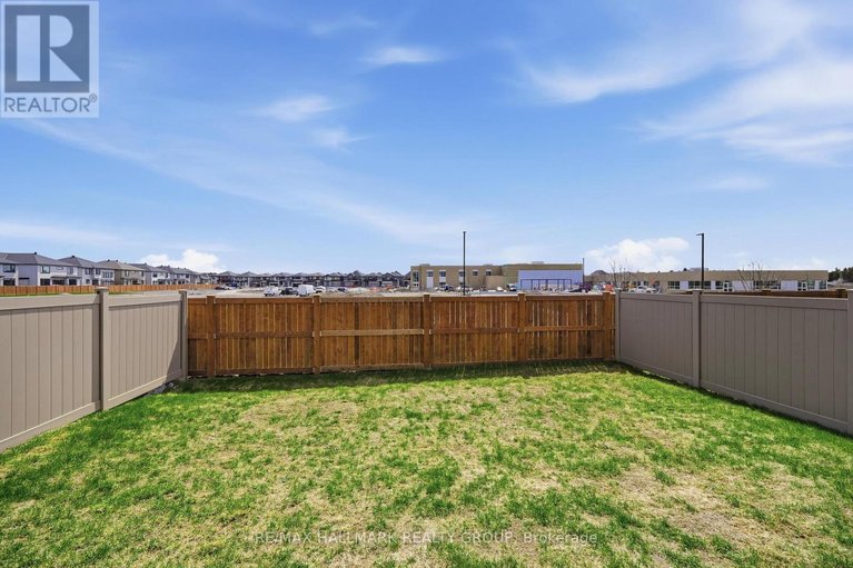 29652155/540-bobolink-ridge/stittsville-south/ottawa/ontario/K2S2N6_24