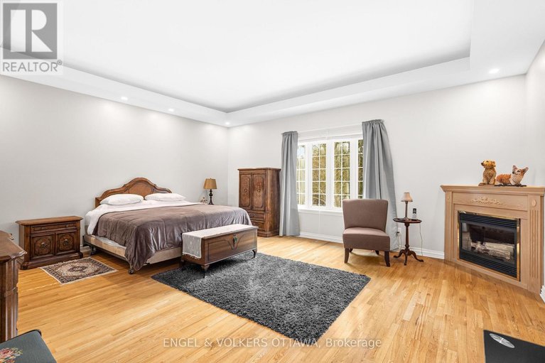 29633496/5-countryside-green/cedar-hillorchard-estates/ottawa/ontario/K2R1B5_20