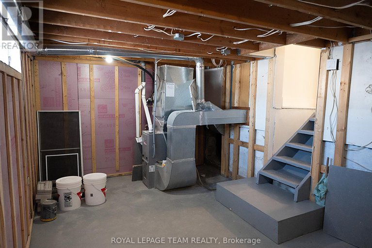 29283027/405-barnes-street/kemptville/north-grenville/ontario/K0G1J0_22