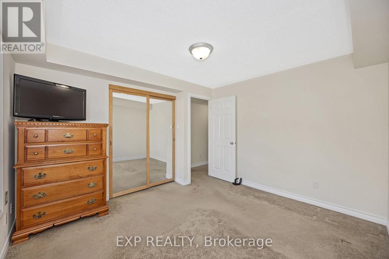 28967485/6-585-stonefield-private/barrhaven-east/ottawa/ontario/K2G4R4_23