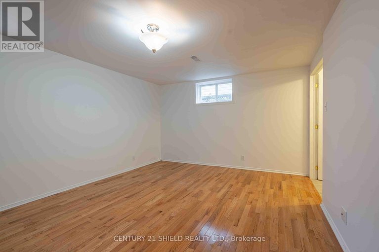 29049744/21255-mcnaughton-court-e/south-glengarry-lancaster-twp/south-glengarry/ontario/K0C1E0_33