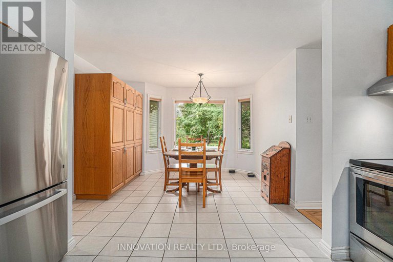 28585219/7-emily-lauren-crescent/kemptville/north-grenville/ontario/K0G1J0_7