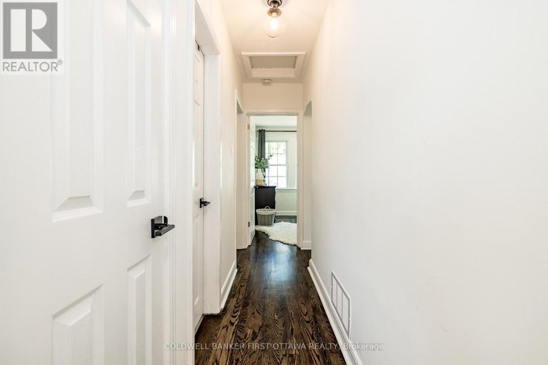 29624487/1-porter-street/stittsville-south/ottawa/ontario/K2S1P8_17