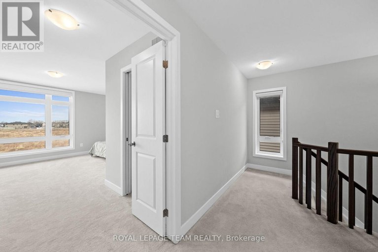 29615580/539-honeylocust-avenue/emerald-meadowstrailwest/ottawa/ontario/K2V0L8_22