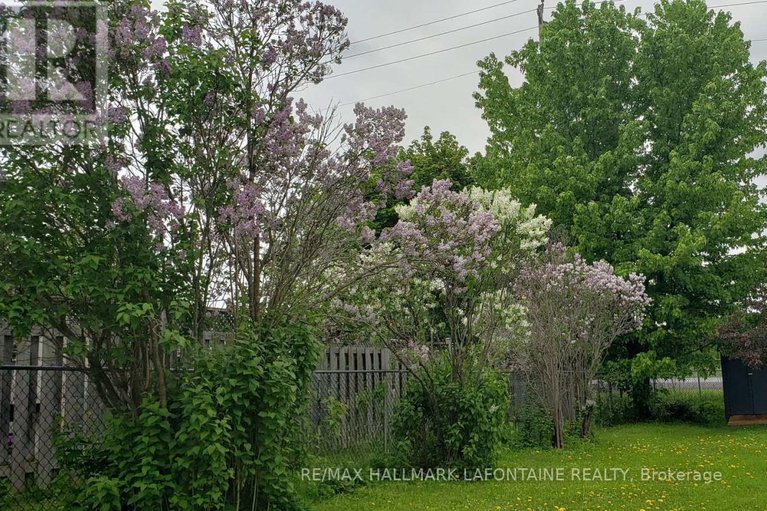 29684615/244-jamieson-street/almonte/mississippi-mills/ontario/K0A1A0_38