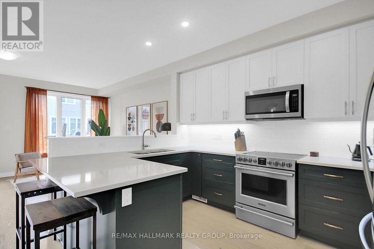 28807965/114-jardiniere-street/remainder-of-stittsville-area/ottawa/ontario/K2S2K2_20
