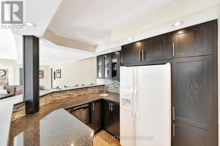 28597726/2-beechgrove-gardens/stittsville-south/ottawa/ontario/K2S1R1_35