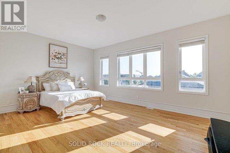 28804205/326-memorial-grove/riverside-southgloucester-glen/ottawa/ontario/K1X0C8_24
