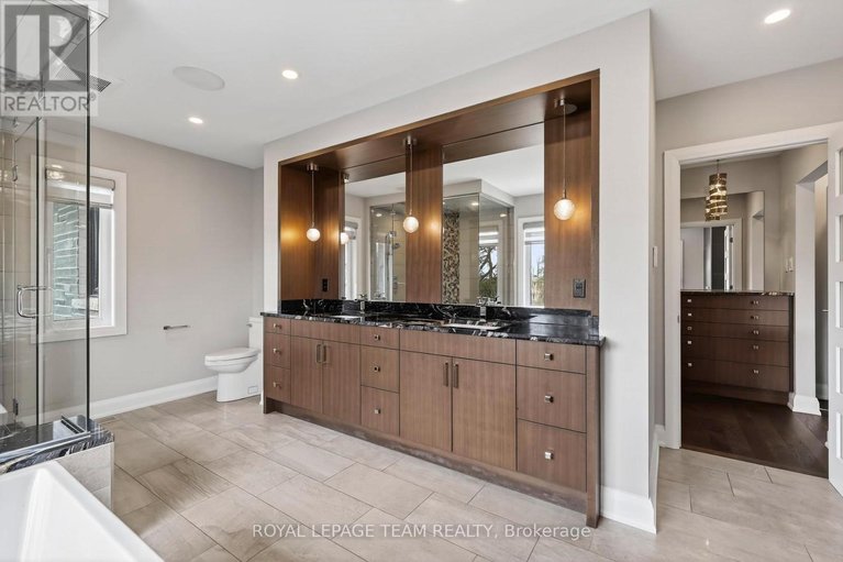 29651799/1670-ortona-avenue/carleton-heights/ottawa/ontario/K2C1W7_31