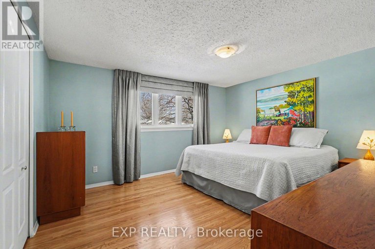 29392142/24-woodburn-drive/blackburn-hamlet/ottawa/ontario/K1B3A7_19