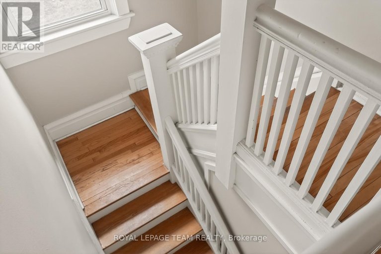 29651781/318-clemow-avenue/glebe/ottawa/ontario/K1S2B8_19