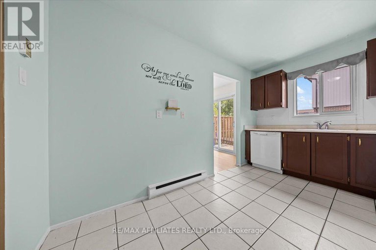 28695560/3192-bannon-way/blossom-parkkemp-parkfindlay-creek/ottawa/ontario/K1T1T3_16