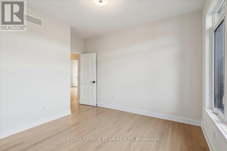28519836/91-hogan-drive/mcnabbraeside-twps/mcnabbraeside/ontario/K7S0H8_32