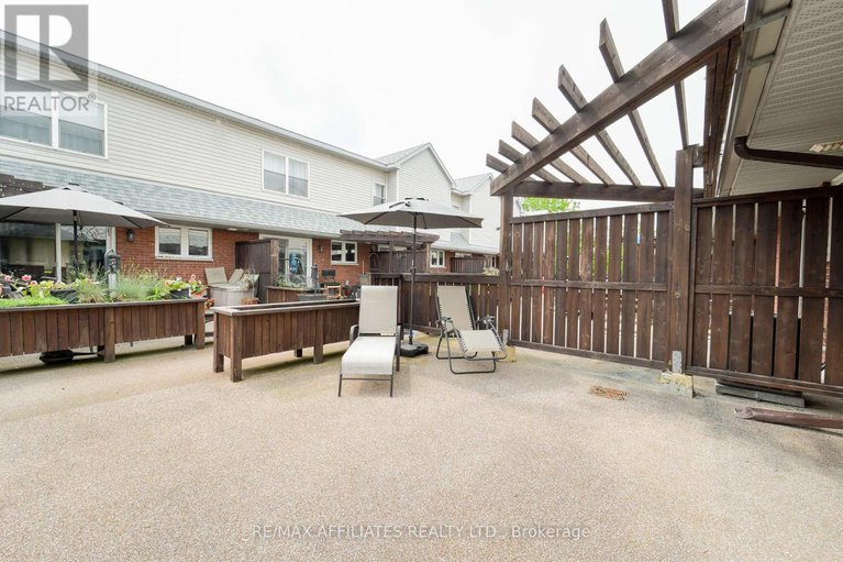 28581367/243-monterey-drive/leslie-park/ottawa/ontario/K2H7B1_27