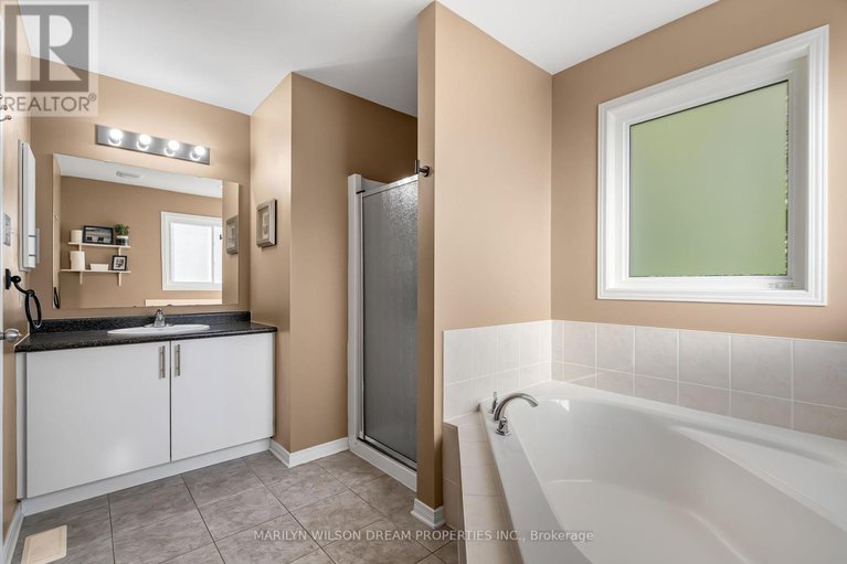 28962221/1127-marconi-avenue/morgans-grantsouth-march/ottawa/ontario/K2K0C6_25