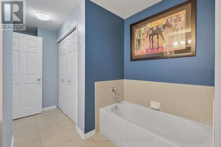 28731329/7-2086-valin-street/springridgeeast-village/ottawa/ontario/K4A0C1_11