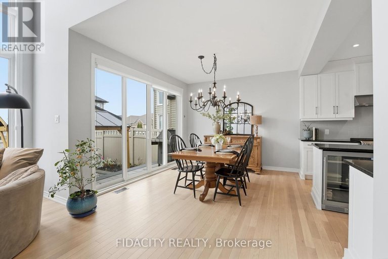 29617148/216-balikun-heights/emerald-meadowstrailwest/ottawa/ontario/K2V0A6_9