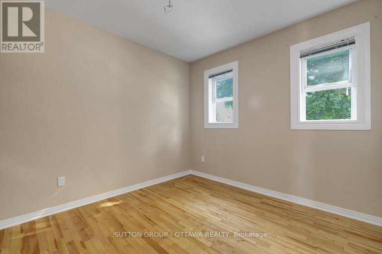 28649208/1677-bottriell-way-n/fallingbrookpineridge/ottawa/ontario/K4A1W1_32