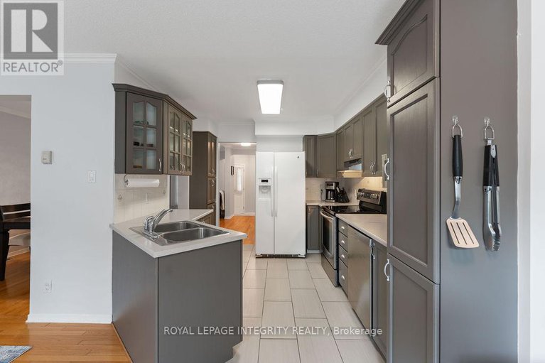 28910387/105-bishops-mills-way/beaverbrook/ottawa/ontario/K2K3C2_16
