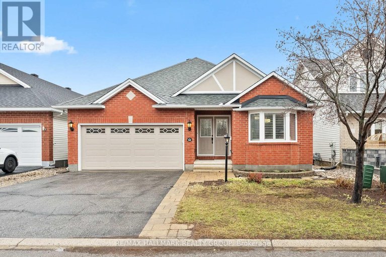 29606024/38-north-harrow-drive/longfields/ottawa/ontario/K2J4V7_1