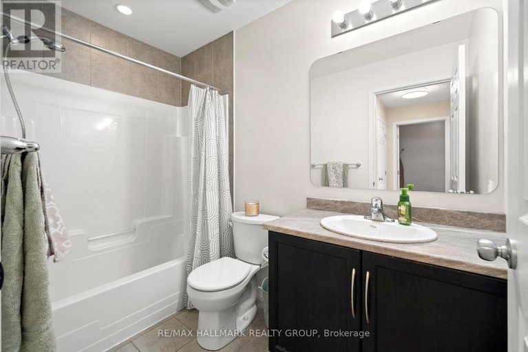 29449929/2268-descartes-street/notting-hillsummerside/ottawa/ontario/K4A0W4_50