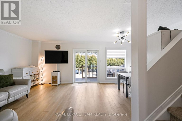 28144477/19-armadale-crescent/cedargrovefraserdale/ottawa/ontario/K2J4A4_10