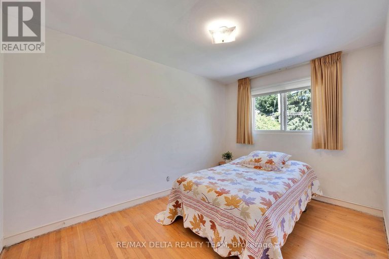28633834/2243-miramichi-street/kenson-park/ottawa/ontario/K2C0Z1_26