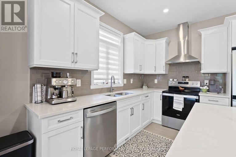 29626647/42-forrester-way/long-sault/south-stormont/ontario/K0C1P0_13