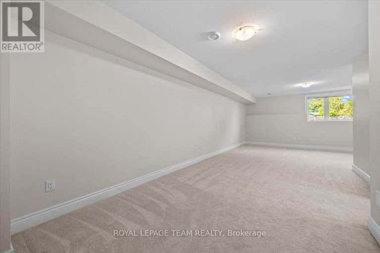 28774616/227-bert-hall-street/arnprior/arnprior/ontario/K7S0H1_37