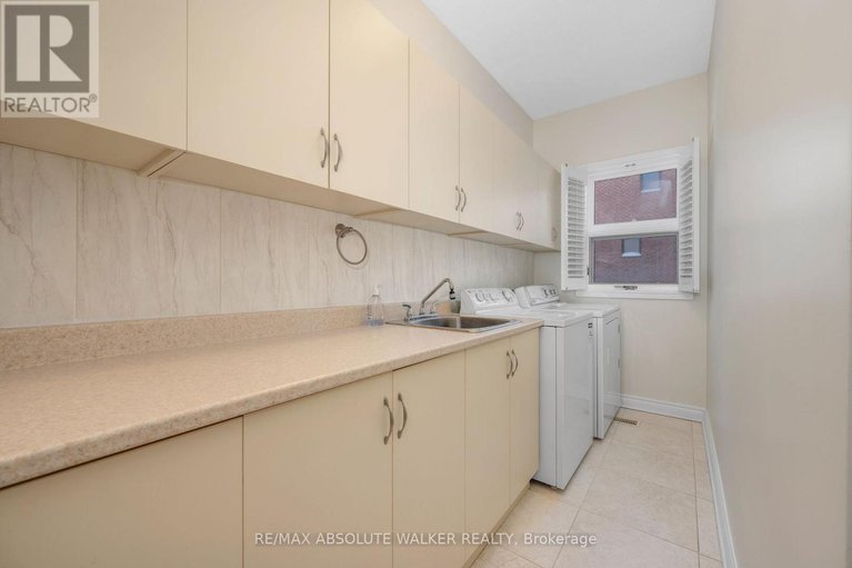 27963208/1072-bravar-drive/manotick-long-island-nicholls-island/ottawa/ontario/K4M1G3_33