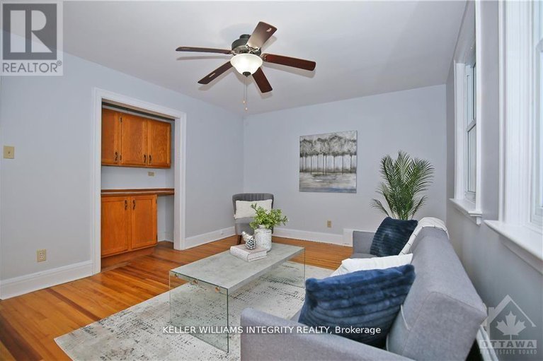 28436657/39-goulburn-avenue/sandy-hill/ottawa/ontario/K1N8C7_14