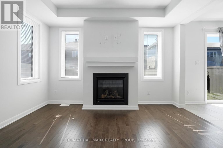 28767574/68-ralph-erfle-way/half-moon-bay/ottawa/ontario/K2J6V5_12