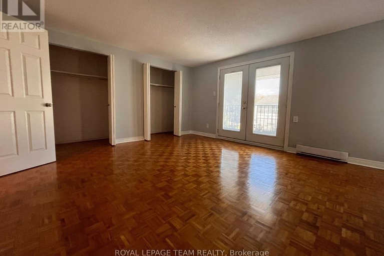 29658665/87-grady-crescent/sheahan-estatestrend-village/ottawa/ontario/K2H5S2_9