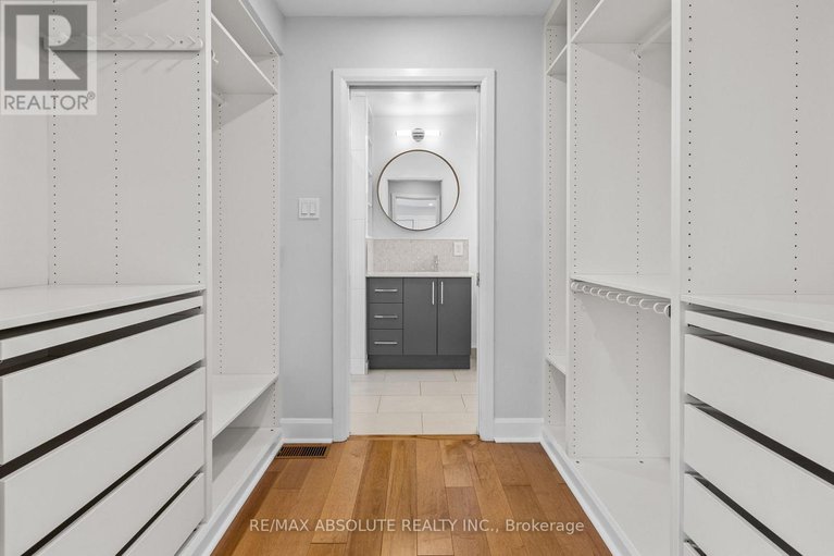 29124696/121-evelyn-avenue/ottawa-east/ottawa/ontario/K1S5K1_28