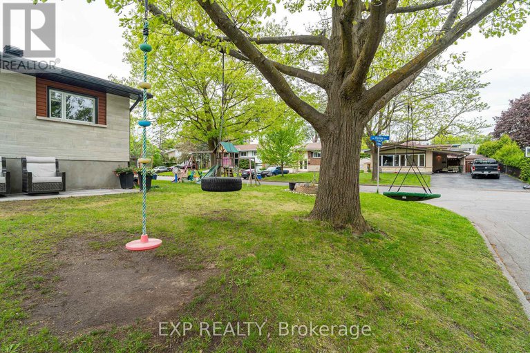 28347663/1885-arizona-avenue/urbandale-acres/ottawa/ontario/K1H6Z5_39