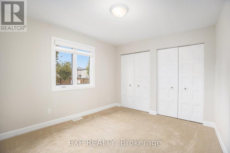 29216899/701-azure-street/russell-twp/russell/ontario/K4R0E5_14