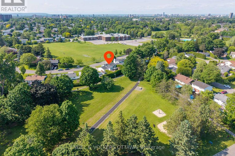28479228/20-assiniboine-drive/borden-farmstewart-farmcarleton-heightsparkwood-hills/ottawa/ontario/K2E5R7_43