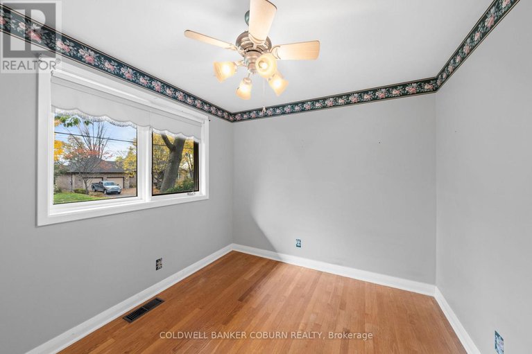 29028927/53-eisenhower-crescent/hearts-desire/ottawa/ontario/K2J3Z8_22