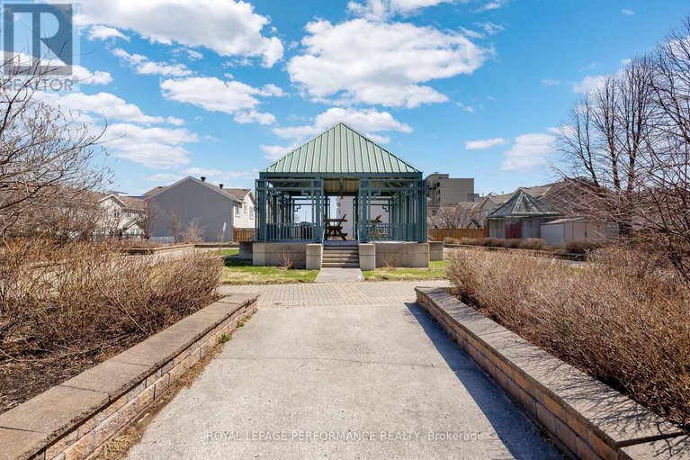 29635686/611-45-holland-avenue/ottawa-west/ottawa/ontario/K1Y4S3_21