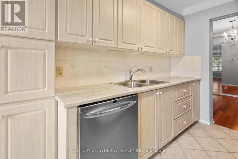 28632312/62-stonebriar-drive/centrepointe/ottawa/ontario/K2G5X9_12