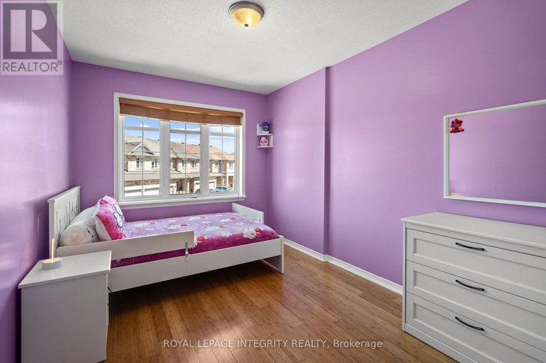 29642084/722-nakina-way/riverside-southgloucester-glen/ottawa/ontario/K1V2H9_15