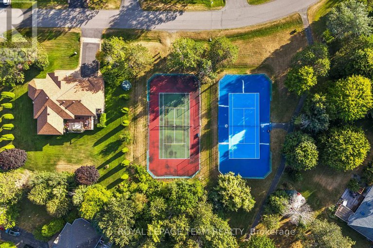 28816789/6825-sunset-boulevard/greely/ottawa/ontario/K4P1M6_42