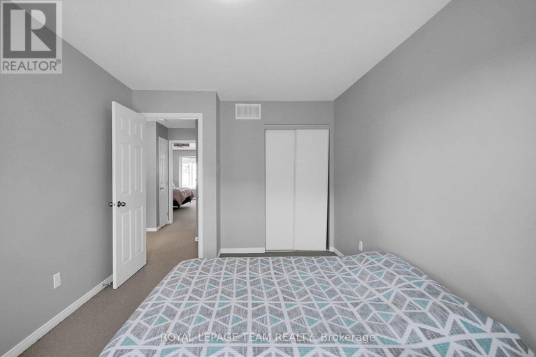 28102567/214-cityview-crescent/springridgeeast-village/ottawa/ontario/K4A0T9_32