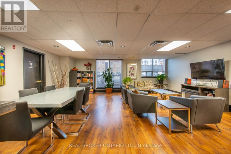 28807968/306-429-somerset-street-w/ottawa-centre/ottawa/ontario/K2P2P5_30