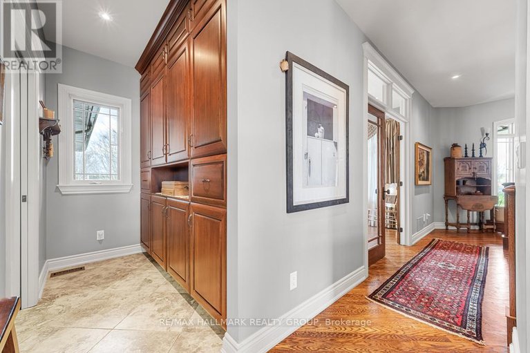 29230411/6980-mansfield-road/btwn-franktown-rd-fallowfield-rd/ottawa/ontario/K2S1B8_20